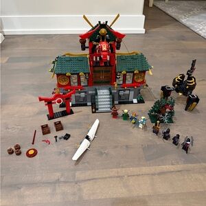Lego Ninjago 70728 Battle For Ninjago City
